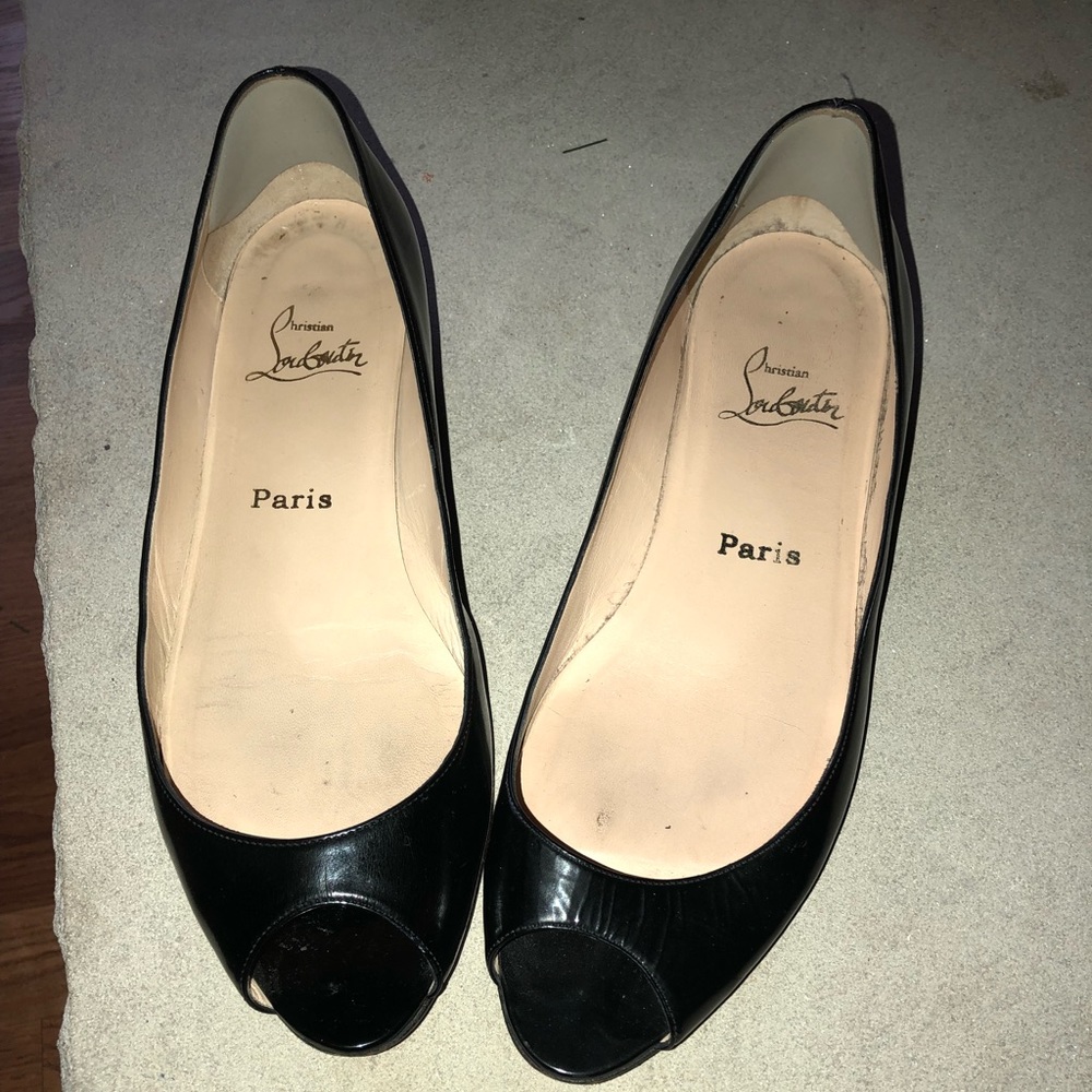Christian louboutin flats